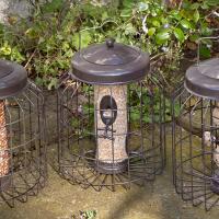 Gardman Heavy Duty Squirrel Proof Seed Feeder